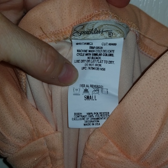 Formal Dress size small - Picture 4 of 6